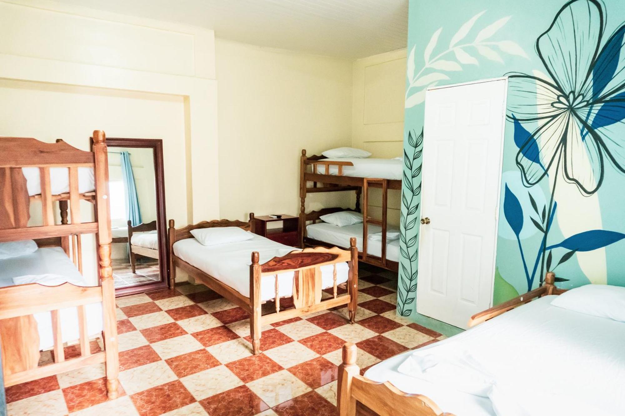 Hostal Eden Moyogalpa Eksteriør billede