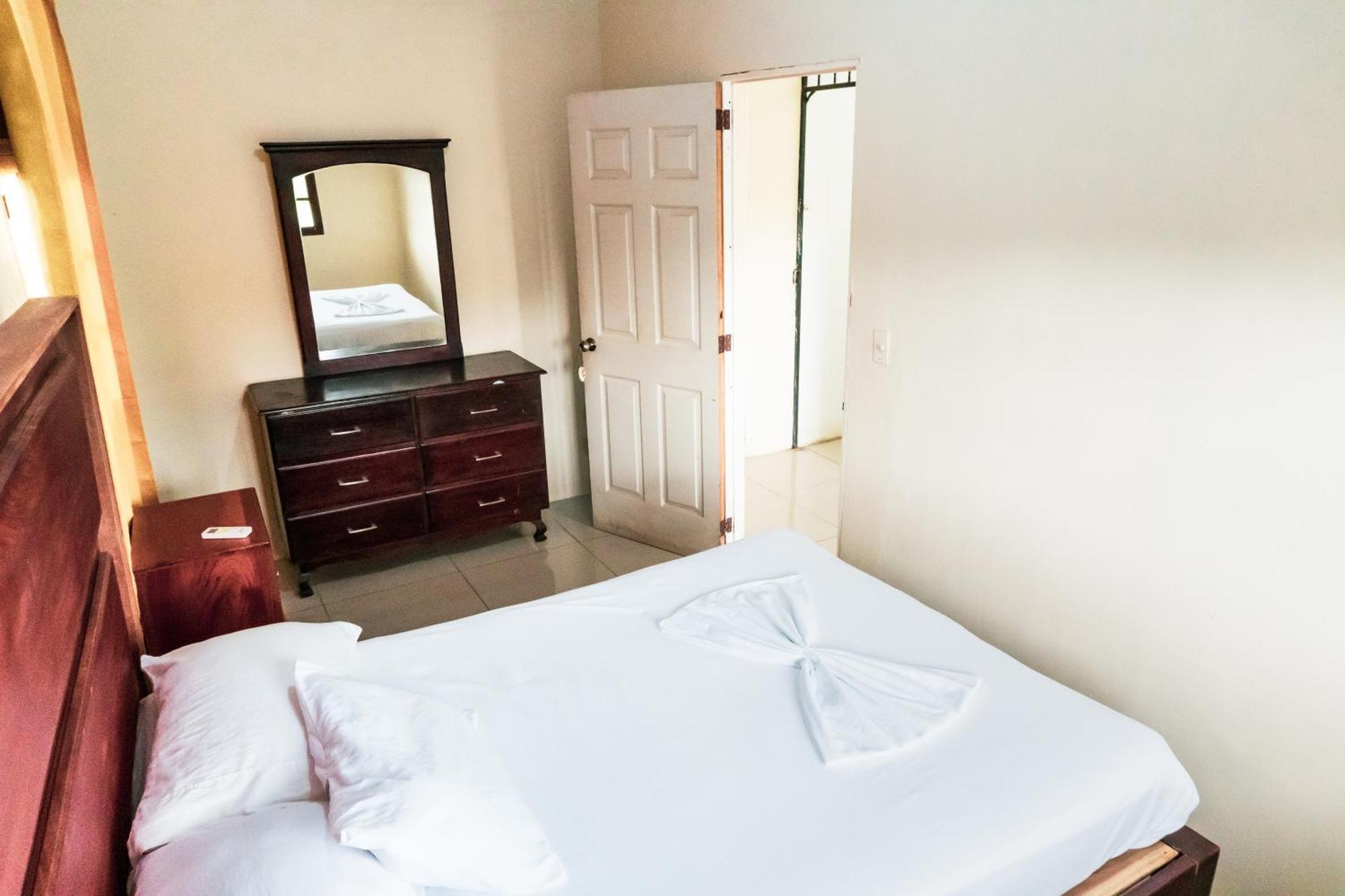Hostal Eden Moyogalpa Eksteriør billede