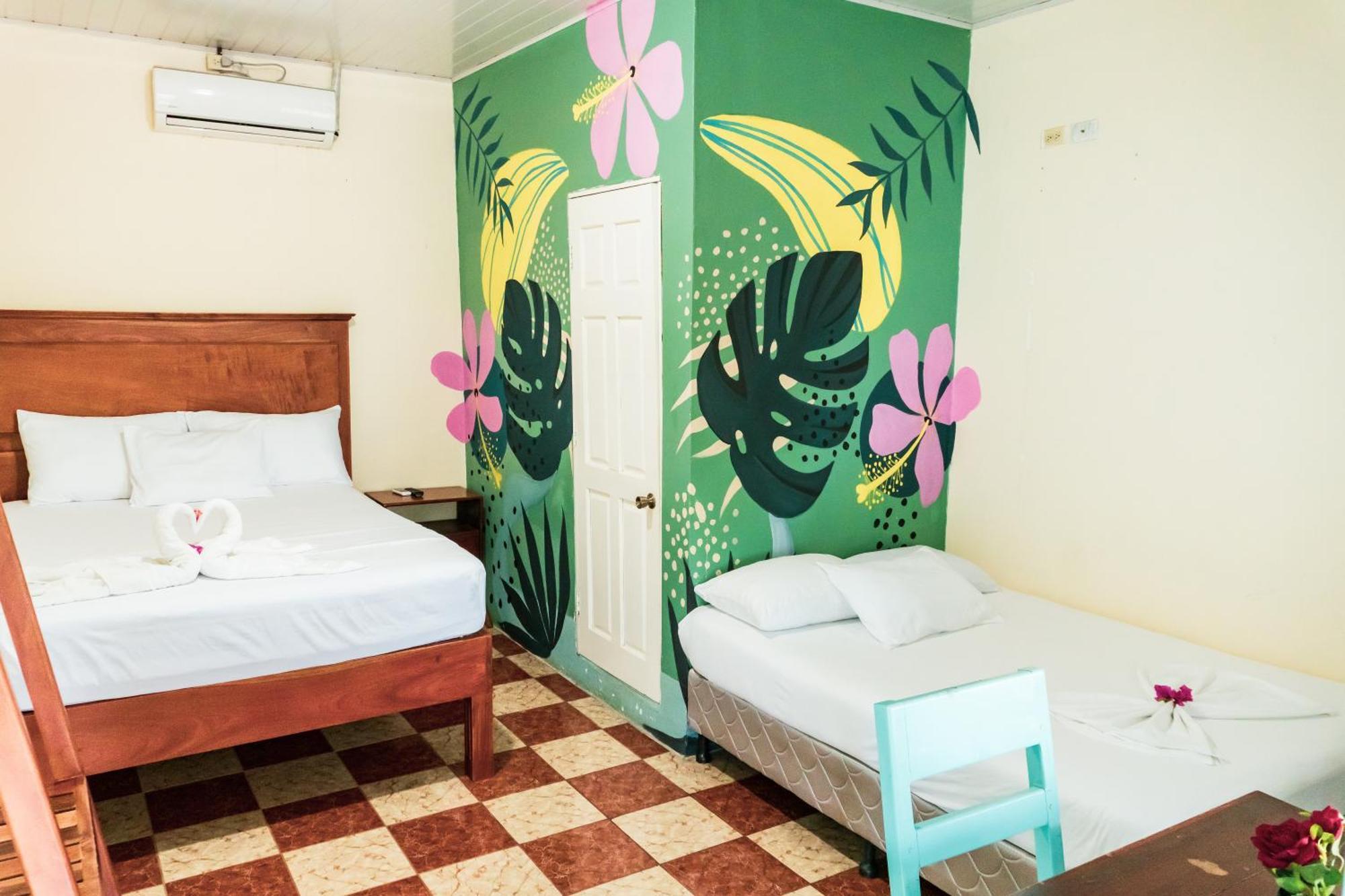 Hostal Eden Moyogalpa Eksteriør billede