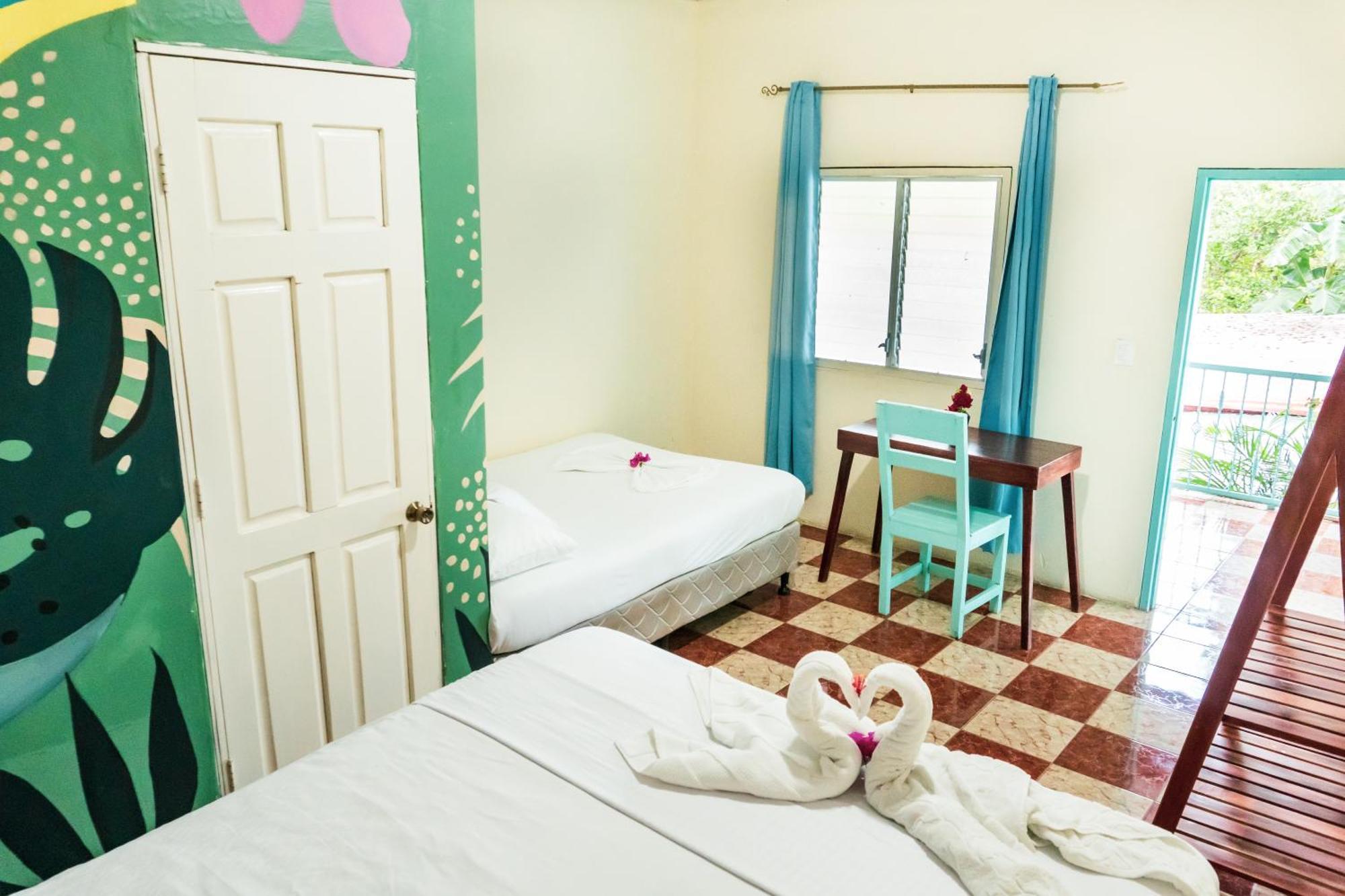 Hostal Eden Moyogalpa Eksteriør billede